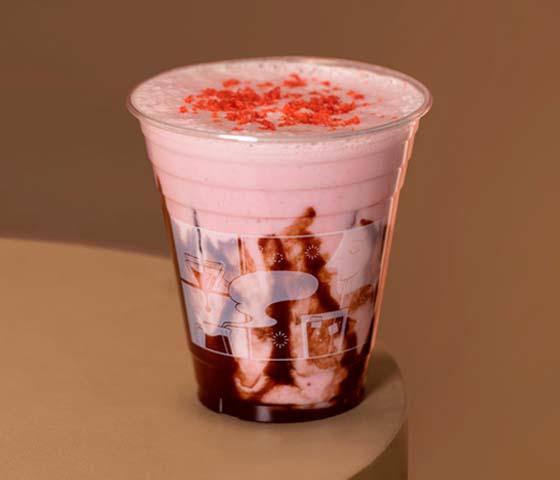 完熟ストロベリーモカラテ Uni Coffee Roastery