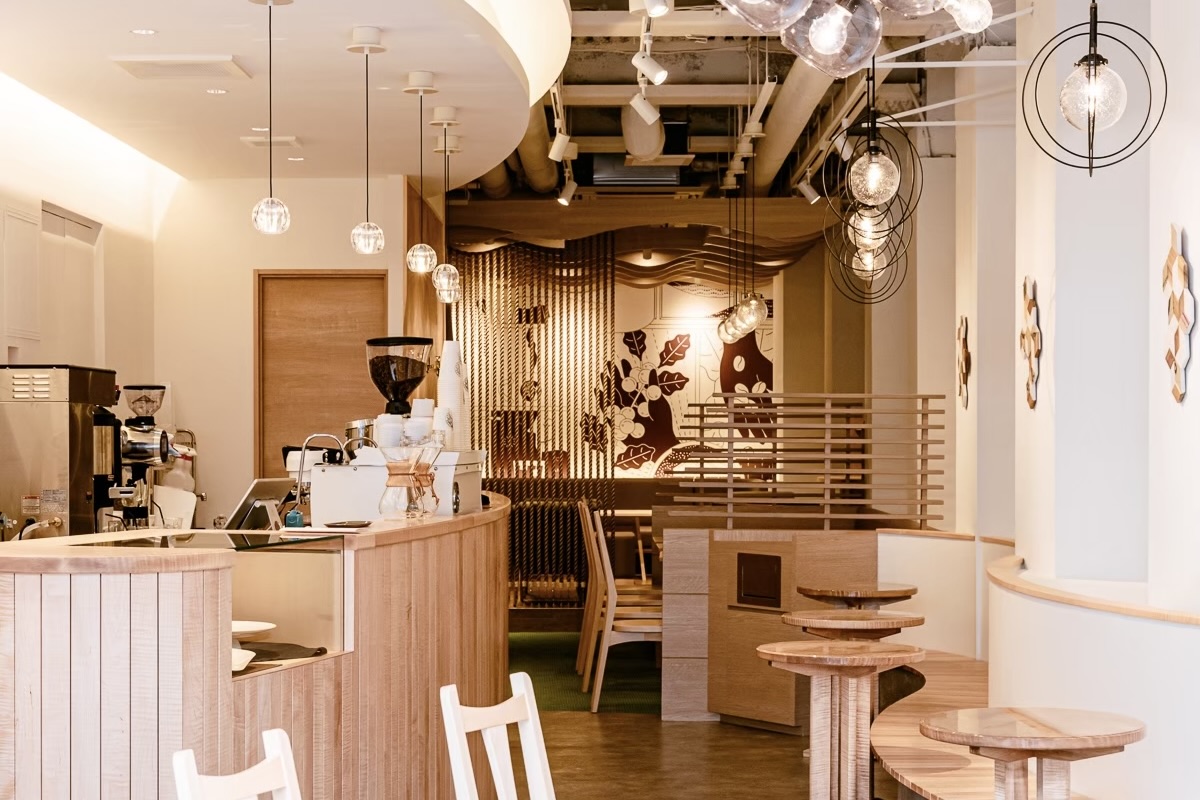 UNI COFFEE ROASTERY 横浜元町 店内