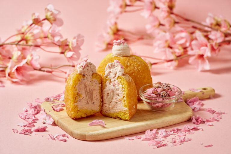 【3/27〜】SNS投票で1位に輝いた春のフレーバー〈桜餅〉が登場